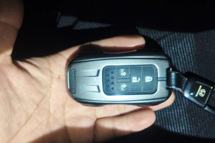 Used Honda Odyssey 2015 Updated Version 2.4L Smart Edition Vehicle Key