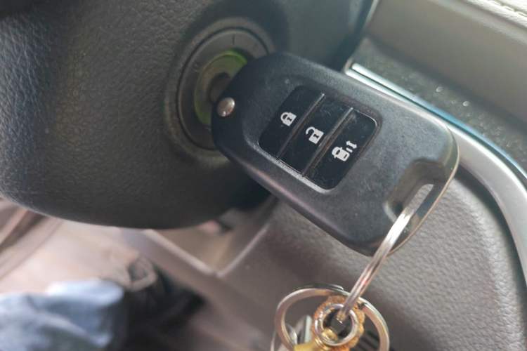 Used Honda Odyssey 2015 2.4L Comfort Edition Vehicle Key