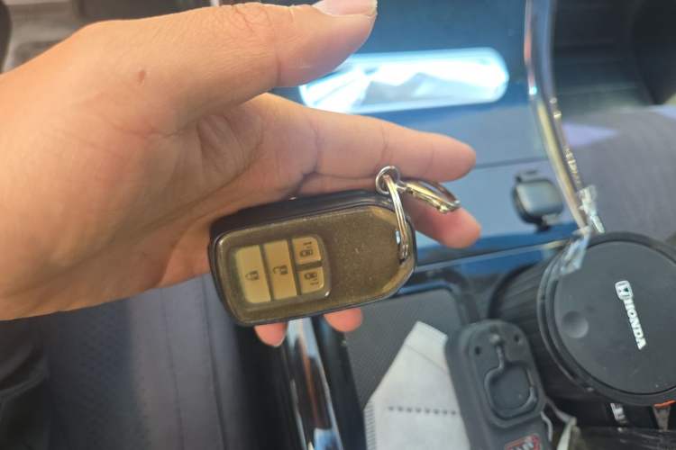 Used Honda Odyssey 2015 Revised Version 2.4L Supreme Edition Vehicle Key
