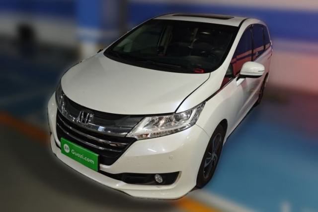 Used Honda Odyssey 2015 Revised 2.4L Luxury Edition