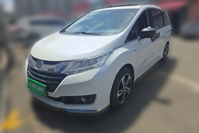 Used Honda Odyssey 2015 Revised Version 2.4L Supreme Edition