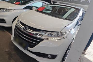 Used Honda Odyssey 2015 Revised Version 2.4L Supreme Edition