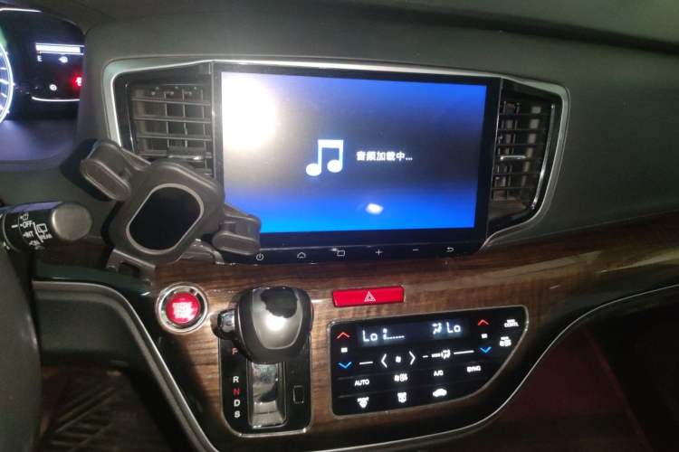 Used Honda Odyssey 2017 2.4L Smart Edition Audio And AC Panel
