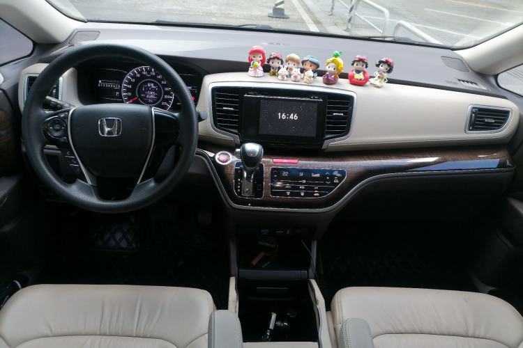 Used Honda Odyssey 2017 2.4L Luxury Edition Center Console