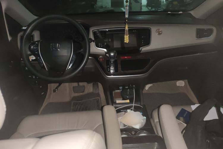 Used Honda Odyssey 2017 2.4L Luxury Edition Center Console