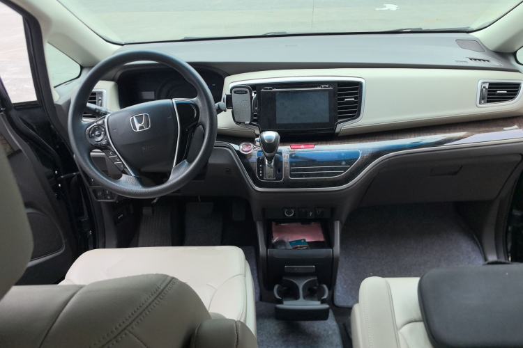Used Honda Odyssey 2017 2.4L Luxury Edition Center Console