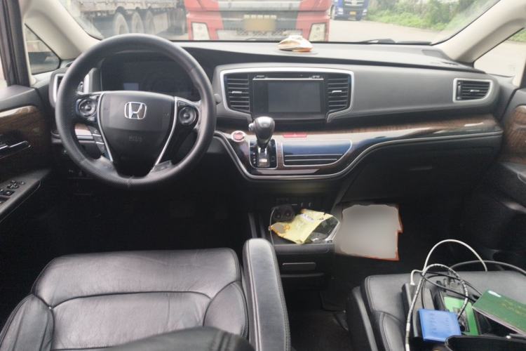 Used Honda Odyssey 2017 2.4L Smart Edition Center Console