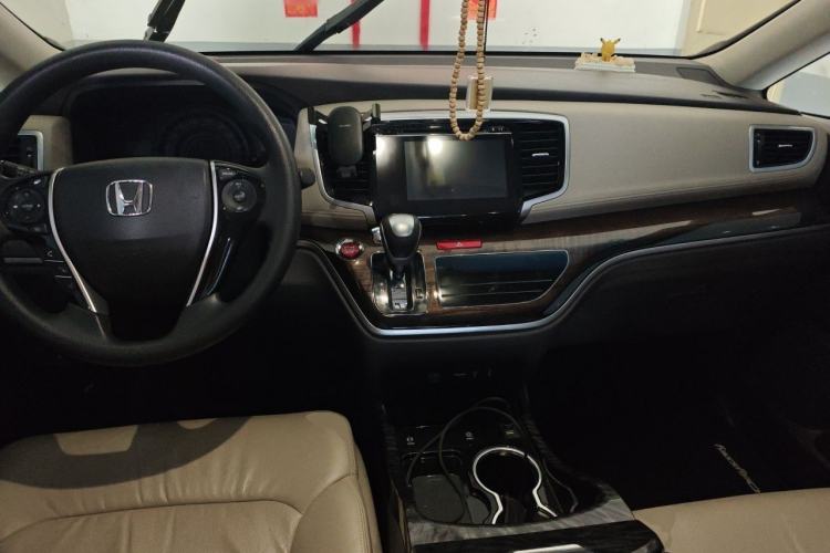 Used Honda Odyssey 2017 2.4L Luxury Edition Center Console