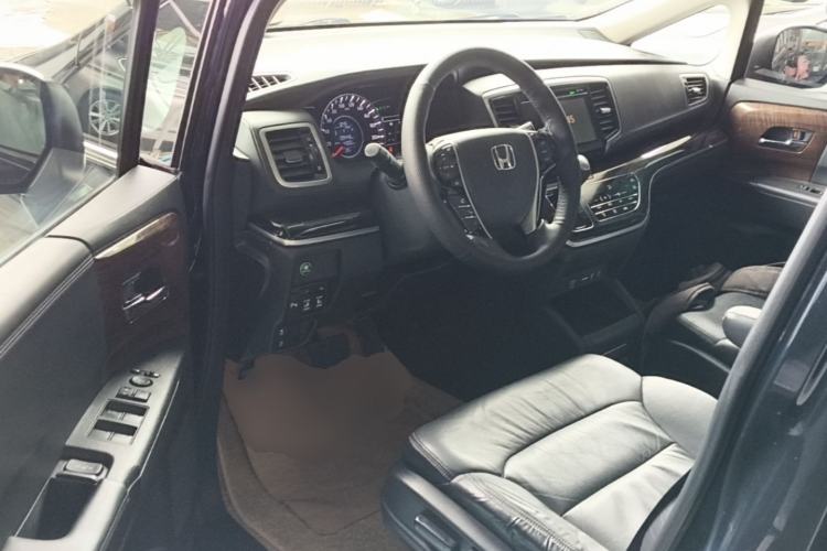 Used Honda Odyssey 2017 2.4L Smart Edition Driver Seat
