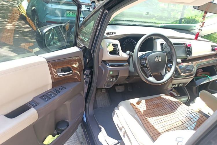 Used Honda Odyssey 2017 2.4L Smart Edition Driver Seat