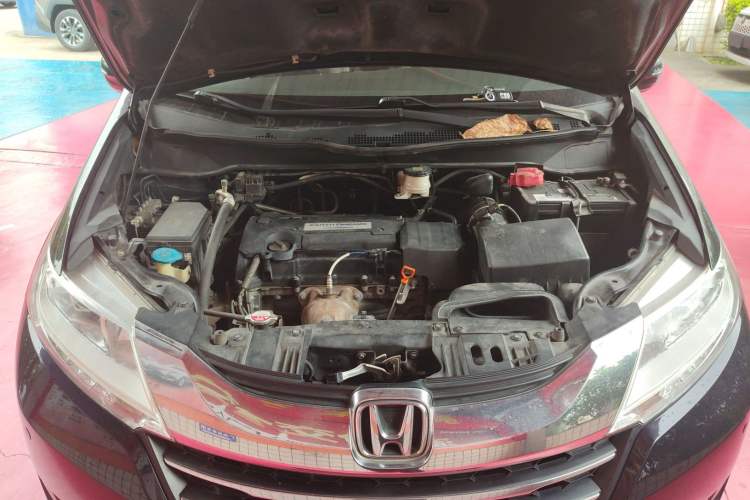 Used Honda Odyssey 2017 2.4L Smart Edition Engine Bay