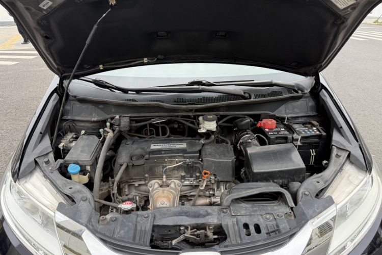 Used Honda Odyssey 2017 2.4L Luxury Edition Engine Bay