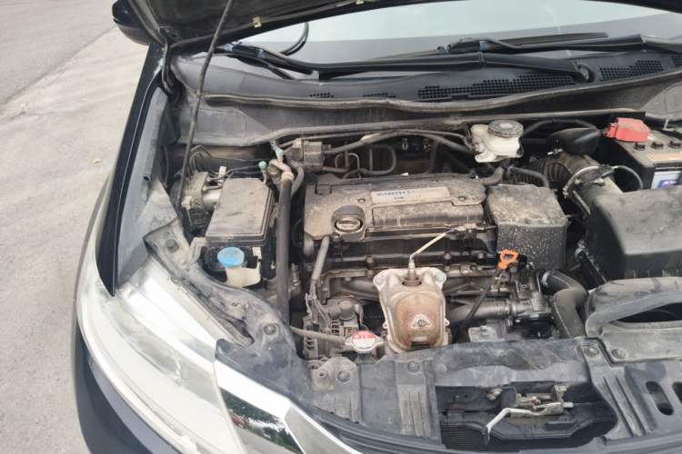 Used Honda Odyssey 2017 2.4L Smart Edition Engine Bay Right