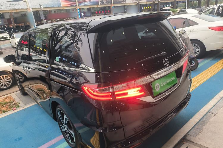 Used Honda Odyssey 2017 2.4L Luxury Edition Exterior 2
