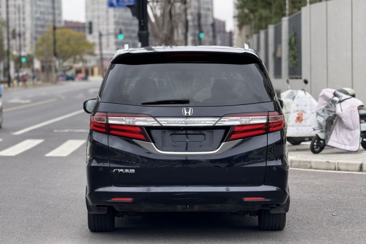 Used Honda Odyssey 2017 2.4L Luxury Edition Exterior 2