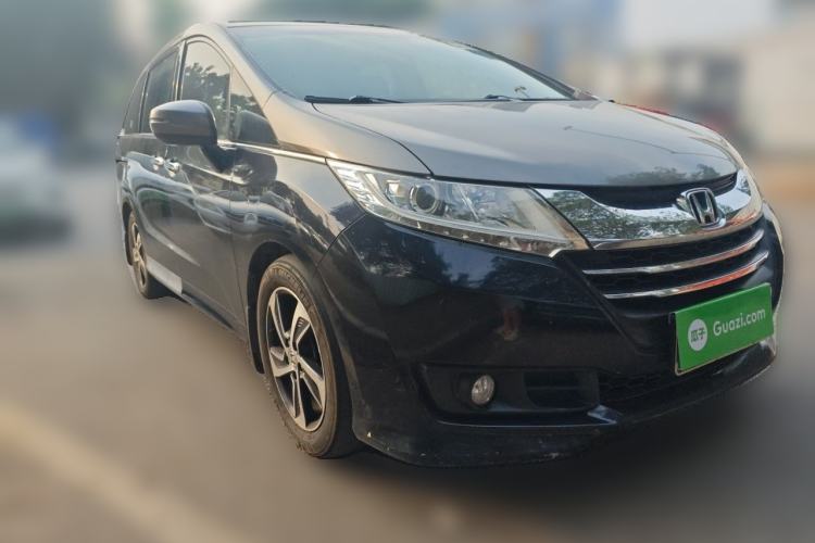 Used Honda Odyssey 2017 2.4L Luxury Edition Front Right 45 Deg