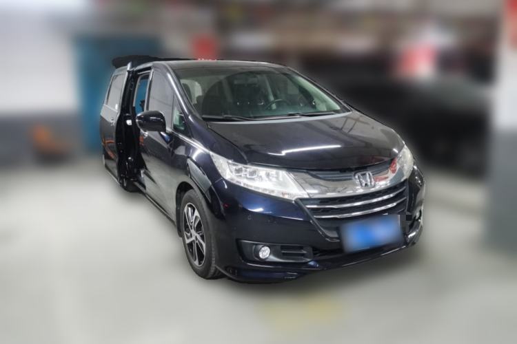 Used Honda Odyssey 2017 2.4L Smart Edition Front Right 45 Deg