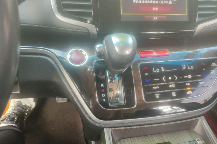 Used Honda Odyssey 2017 2.4L Smart Edition Gear Lever