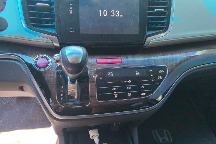 Used Honda Odyssey 2017 2.4L Luxury Edition Gear Lever