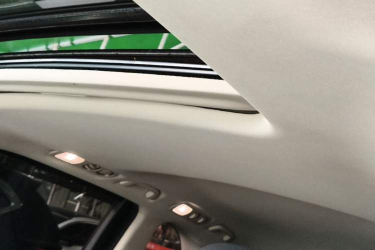 Used Honda Odyssey 2017 2.4L Smart Edition Headliner