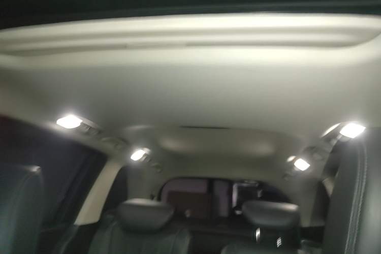 Used Honda Odyssey 2017 2.4L Smart Edition Headliner