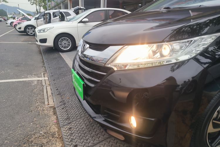 Used Honda Odyssey 2017 2.4L Luxury Edition Left Front Headlight