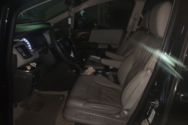 Used Honda Odyssey 2017 2.4L Luxury Edition Left Front Seat