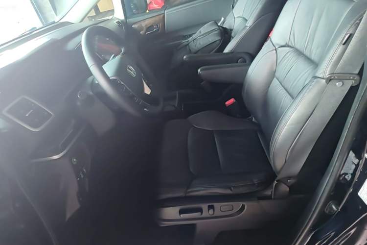 Used Honda Odyssey 2017 2.4L Smart Edition Left Front Seat