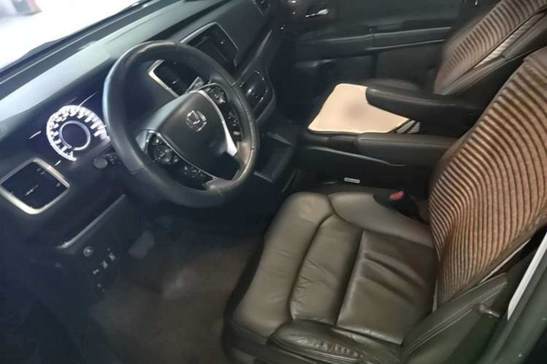 Used Honda Odyssey 2017 2.4L Smart Edition Left Front Seat
