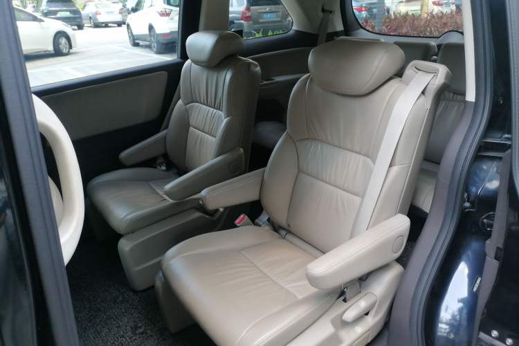 Used Honda Odyssey 2017 2.4L Luxury Edition Left Rear Seat