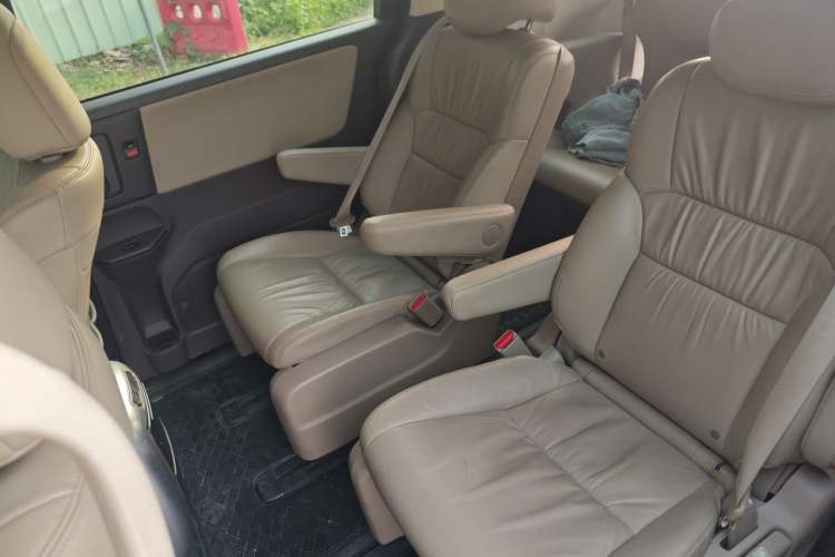 Used Honda Odyssey 2017 2.4L Luxury Edition Left Rear Seat