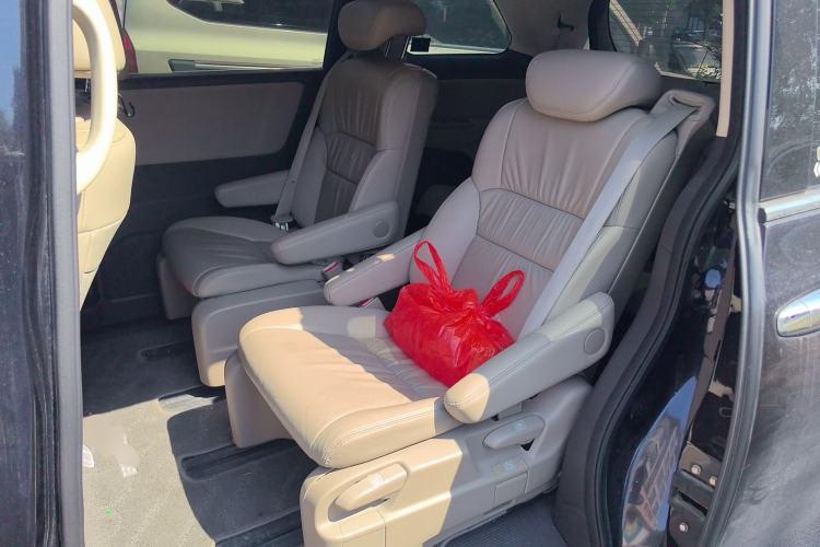 Used Honda Odyssey 2017 2.4L Luxury Edition Left Rear Seat