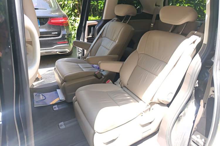 Used Honda Odyssey 2017 2.4L Smart Edition Left Rear Seat