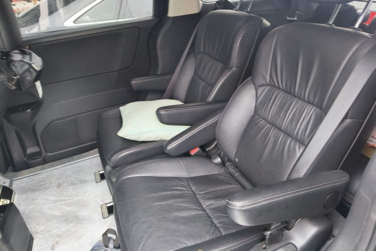 Used Honda Odyssey 2017 2.4L Smart Edition Left Rear Seat