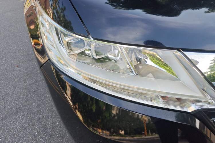 Used Honda Odyssey 2017 2.4L Smart Edition Right Front Headlight