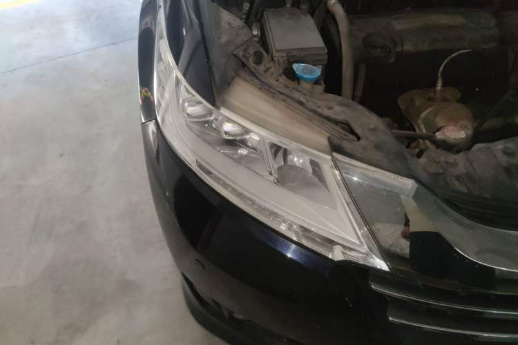 Used Honda Odyssey 2017 2.4L Smart Edition Right Front Headlight