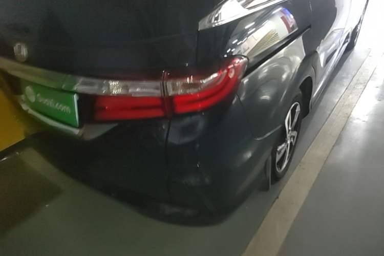 Used Honda Odyssey 2017 2.4L Smart Edition Right Rear Taillight