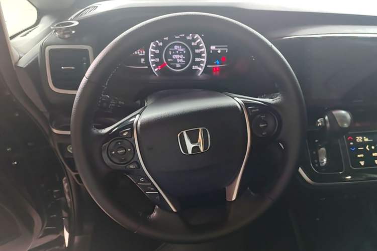 Used Honda Odyssey 2017 2.4L Smart Edition Steering Wheel