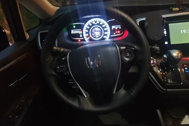 Used Honda Odyssey 2017 2.4L Smart Edition Steering Wheel