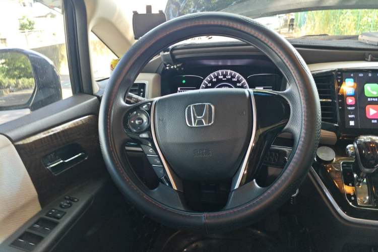 Used Honda Odyssey 2017 2.4L Comfort Edition Steering Wheel