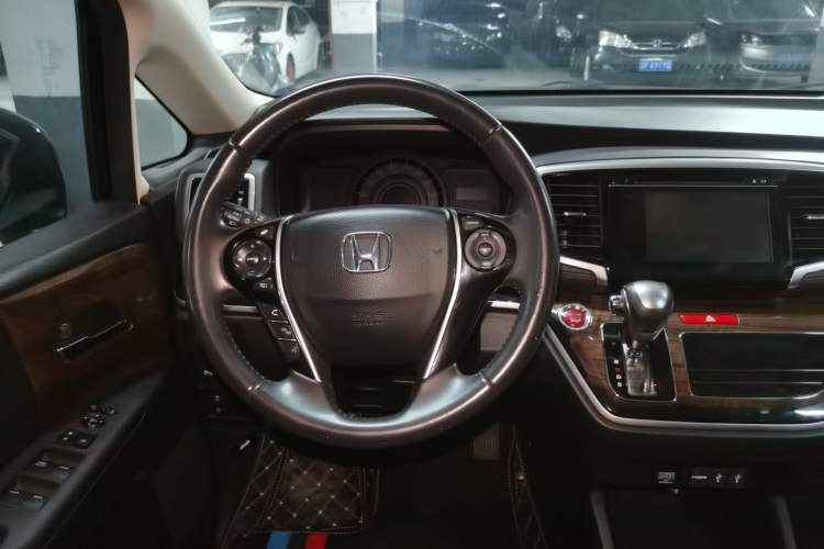 Used Honda Odyssey 2017 2.4L Smart Edition Steering Wheel