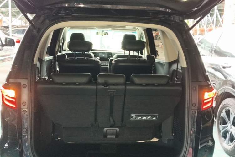 Used Honda Odyssey 2017 2.4L Smart Edition Trunk