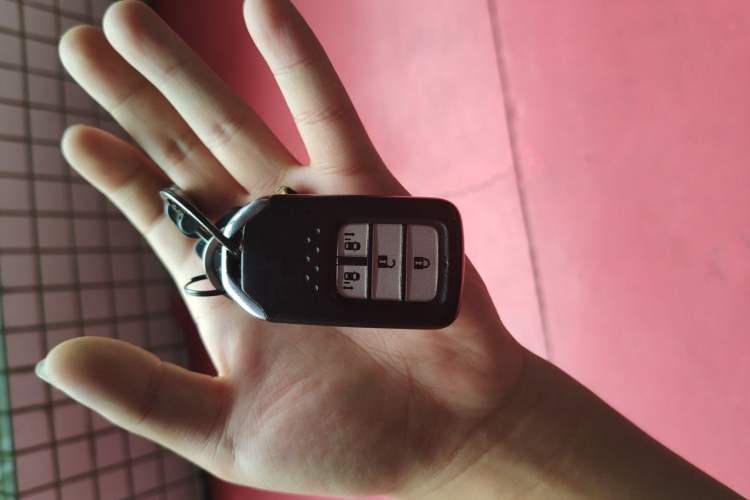 Used Honda Odyssey 2017 2.4L Smart Edition Vehicle Key