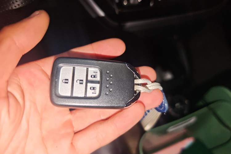 Used Honda Odyssey 2017 2.4L Smart Edition Vehicle Key