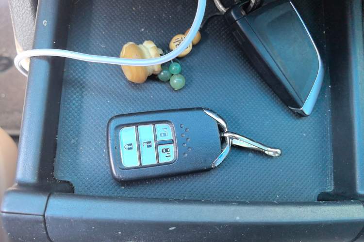 Used Honda Odyssey 2017 2.4L Luxury Edition Vehicle Key