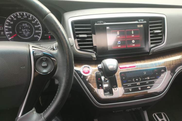 Used Honda Odyssey 2017 2.4L Smart Edition Audio And AC Panel