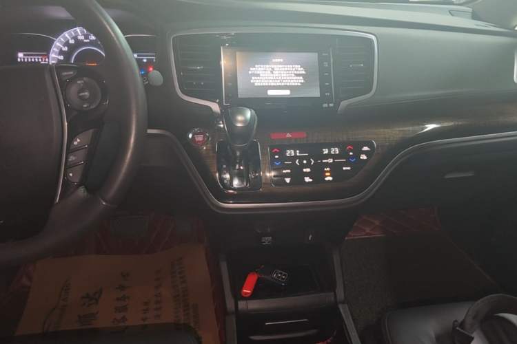 Used Honda Odyssey 2017 2.4L Supreme Edition Audio And AC Panel