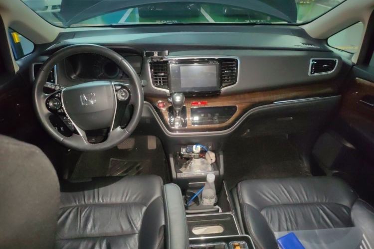 Used Honda Odyssey 2017 2.4L Smart Edition Center Console
