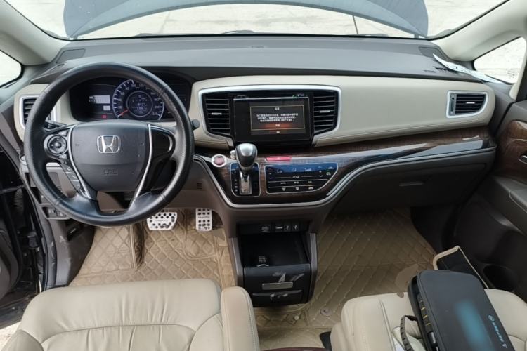 Used Honda Odyssey 2017 2.4L Luxury Edition Center Console