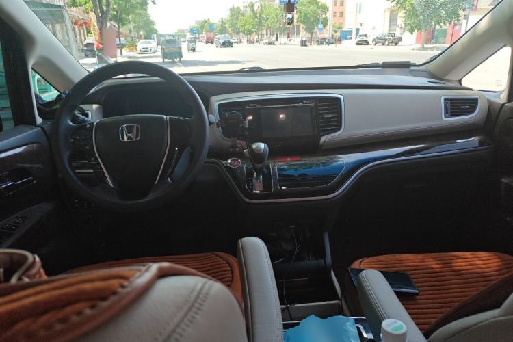 Used Honda Odyssey 2017 2.4L Luxury Edition Center Console